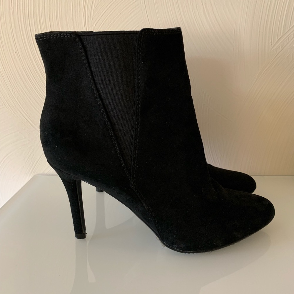 Forever 21 booties